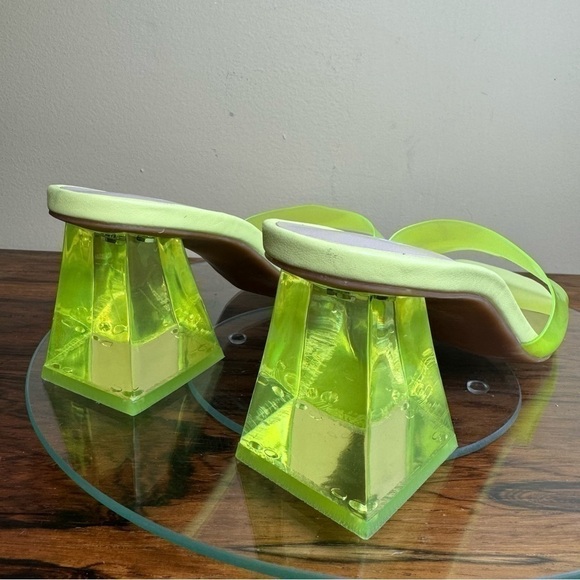 BP. Brooks Sandal - Yellow Canary - Picture 11 of 15